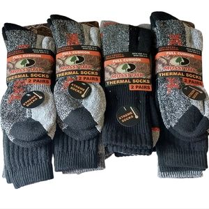 Bundle of Mossy Oak NWT 8 Pair Mens Thermal Socks